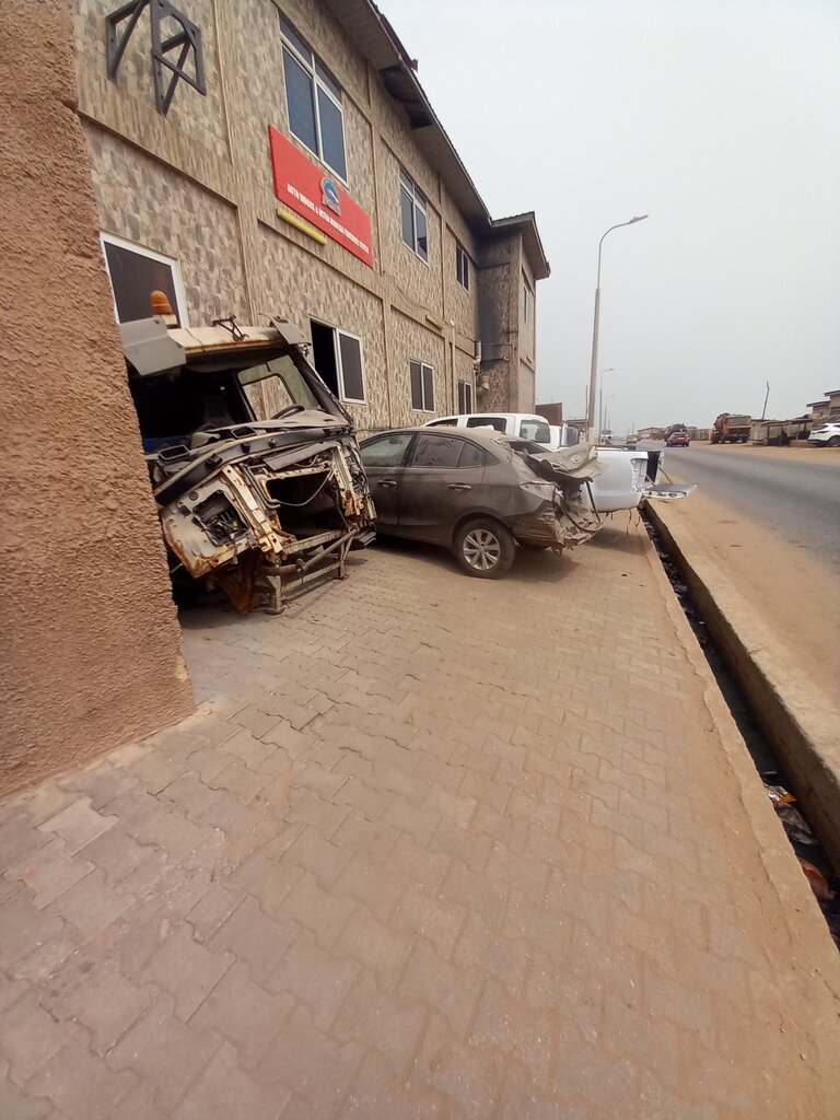 Auto parts and auto goods store Johnko, Accra, photo