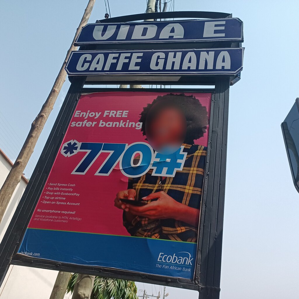 Coffee shop Vida E Caffe Ghana, Accra, photo