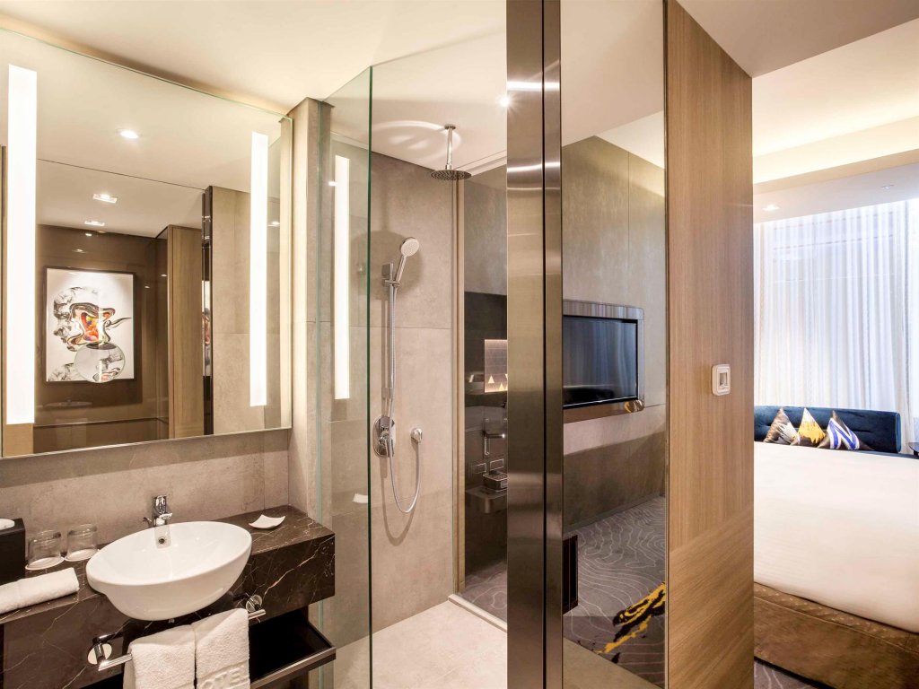 Фото Novotel Singapore On Stevens