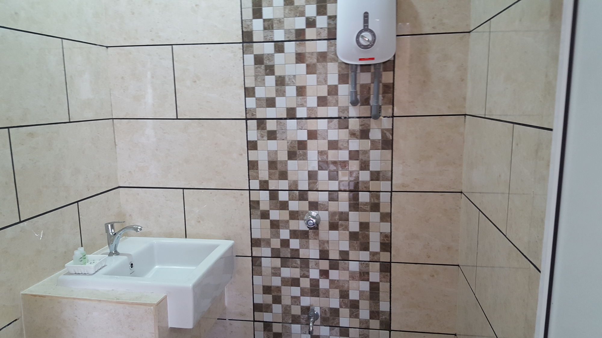 Фото Mimilala Boutique Hotel