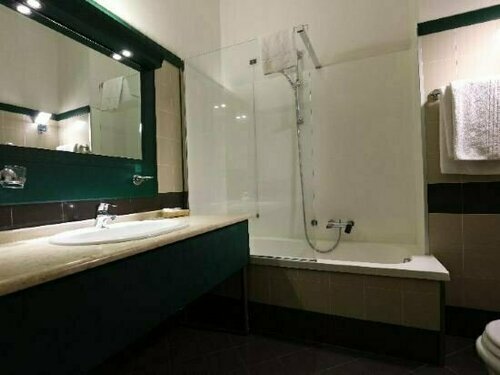 Гостиница Grande Albergo Maugeri в Ачиреале