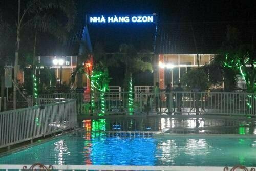 Гостиница Ozon Hotel в Провинции Камау