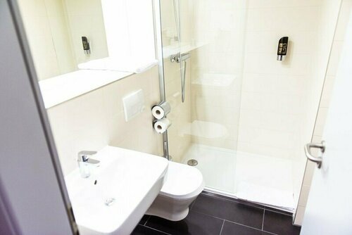 Гостиница Serways Hotel Weiskirchen Nord в Хайнбурге