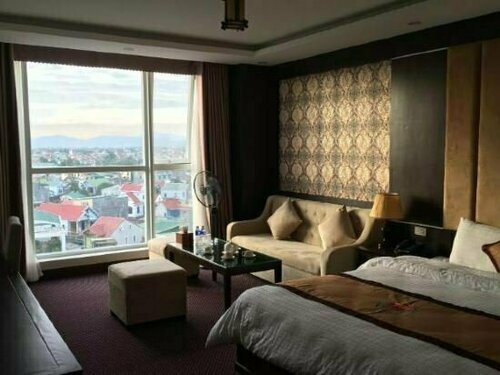 Гостиница Thuong Hai Vinh Hotel в Вине