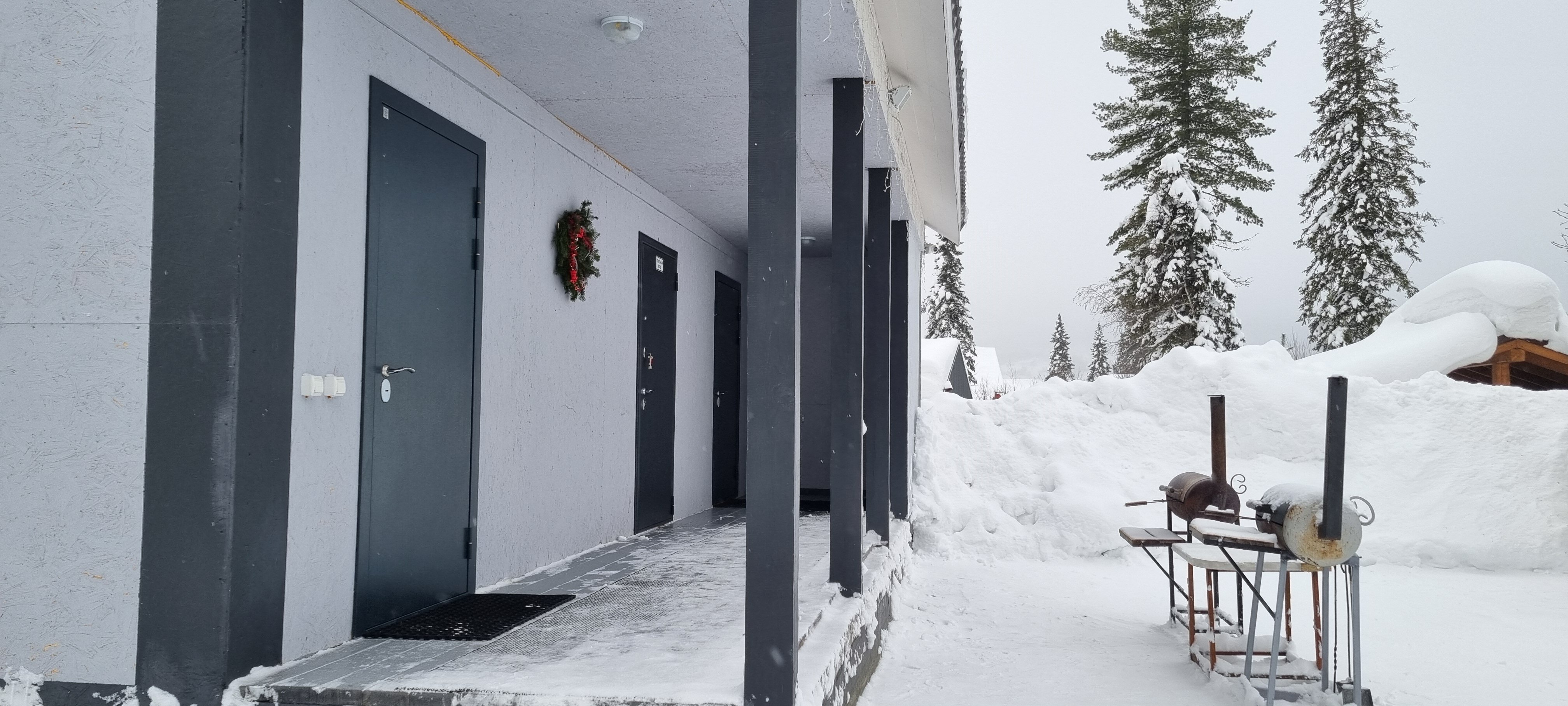 Фото Дом в лесу