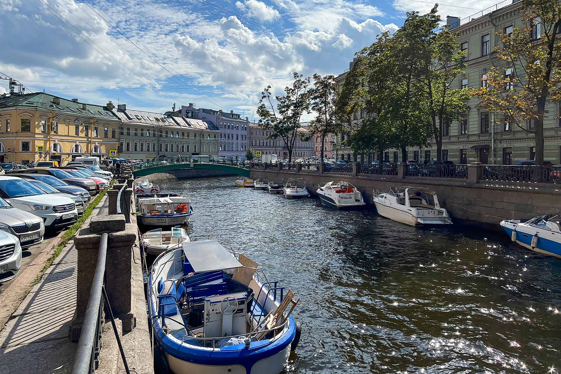 Фото Друзья на Сенной