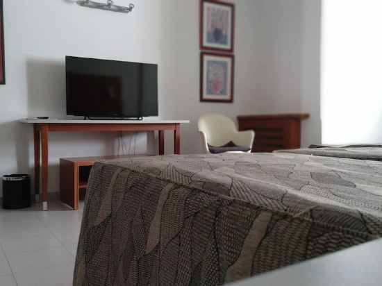 Фото Hotel Oasis Plaza