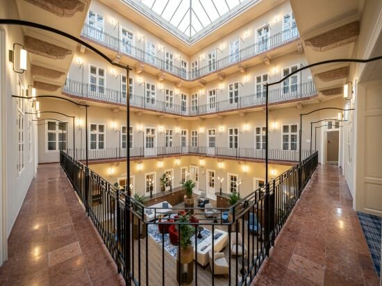 Фото BasiliQ Hotel