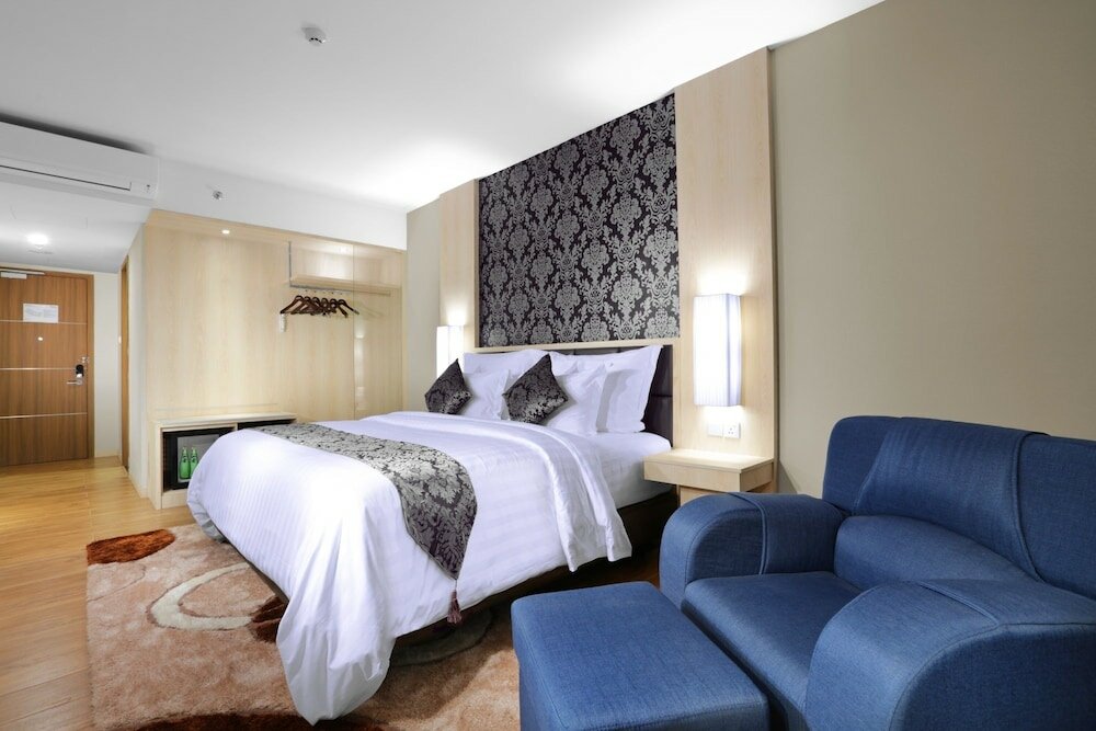 Фото Отель Aston Batam Hotel & Residences