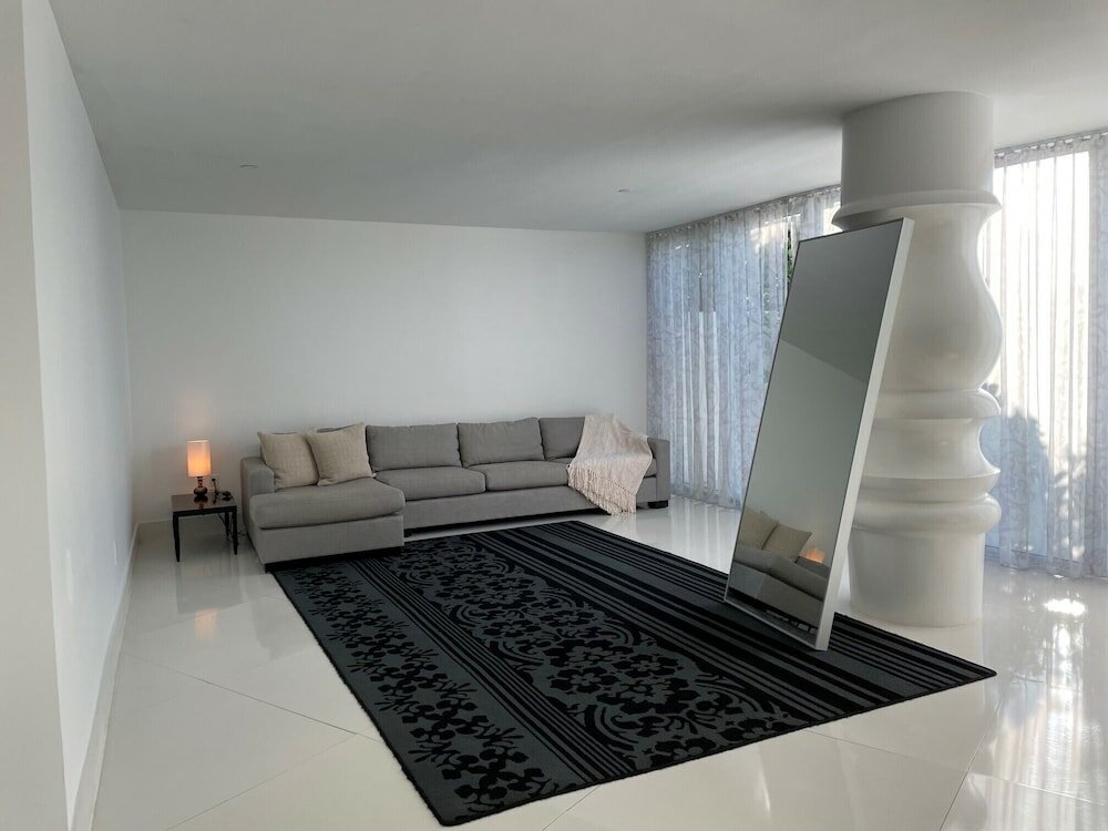 Фото Mondrian South Beach
