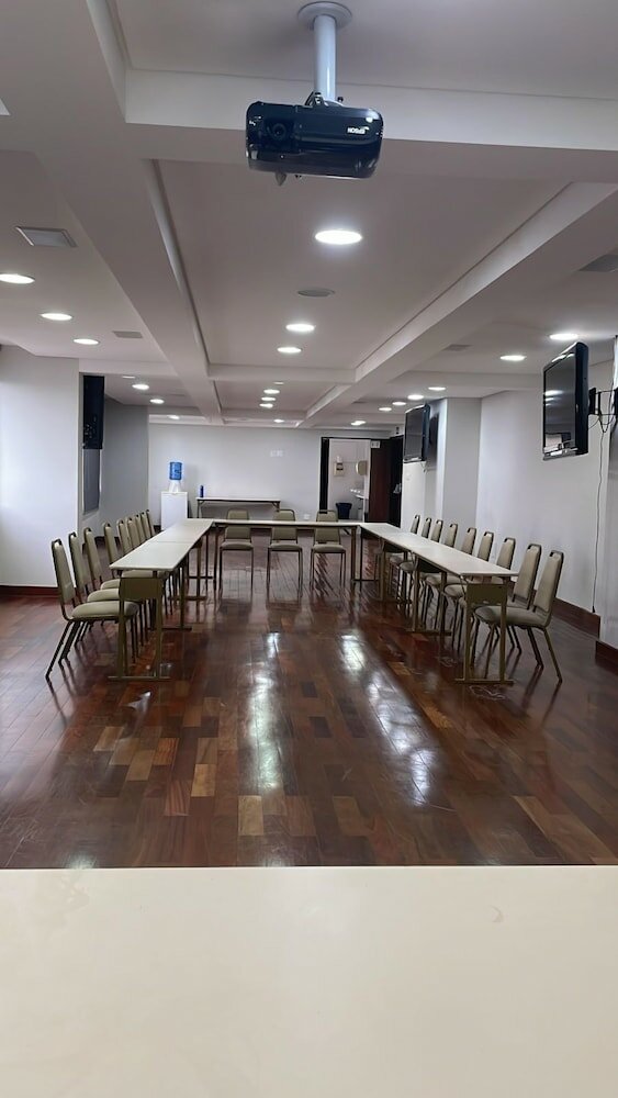 Фото B&b Hotels Uberlândia