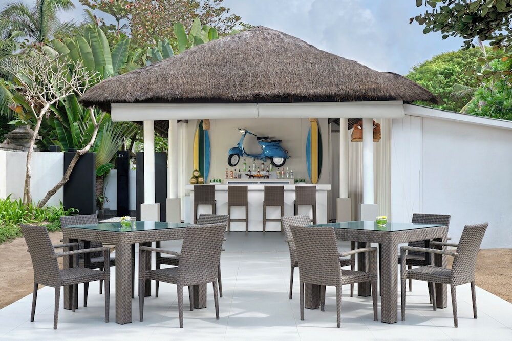 Фото Courtyard by Marriott Bali Nusa Dua Resort