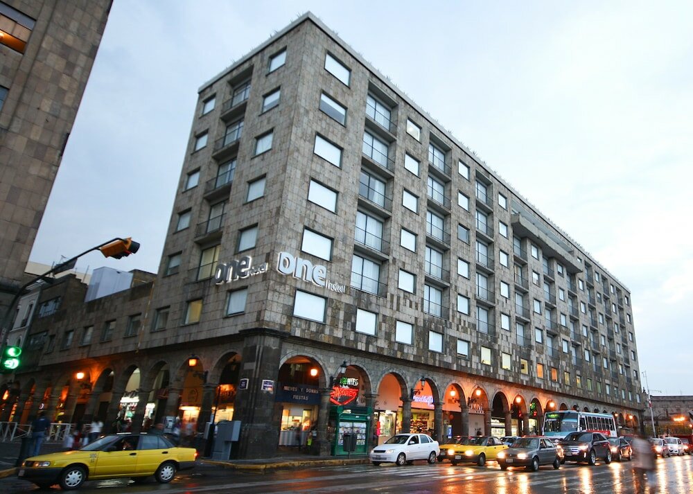 Фото One Guadalajara Centro Historico