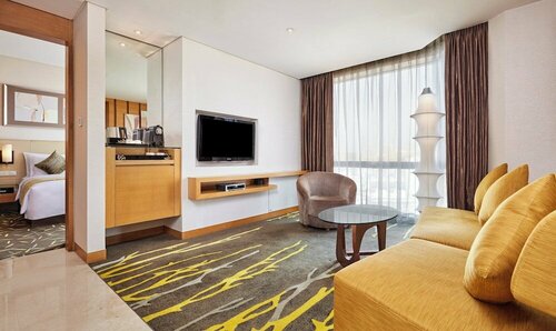 Гостиница Crowne Plaza Zhongshan Wing on City, an Ihg Hotel в Чжуншане