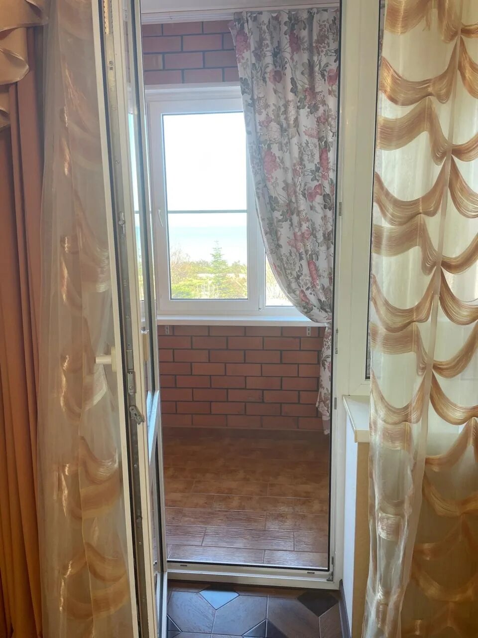 Фото Глория