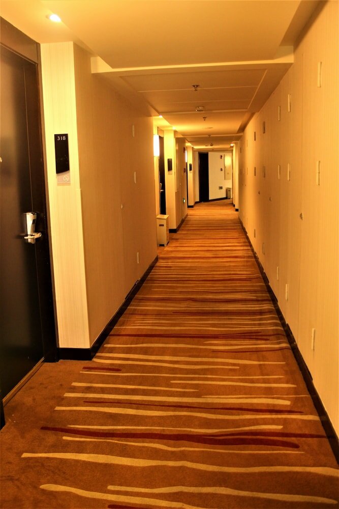 Фото Holiday Inn Express Shanghai Putuo, an Ihg Hotel
