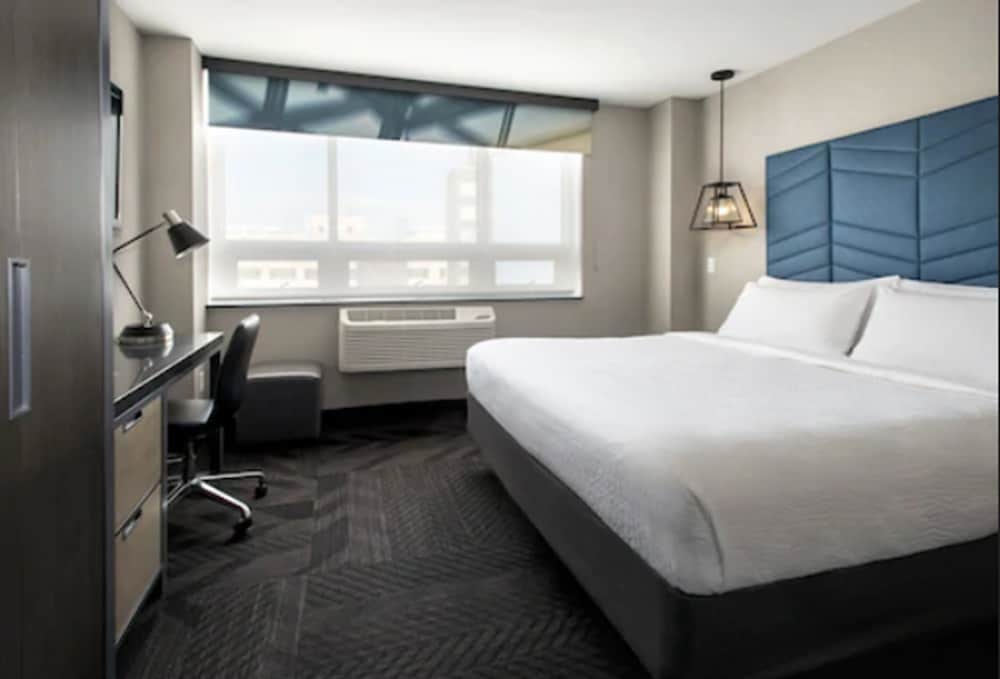 Фото Four Points by Sheraton Manhattan SoHo Village