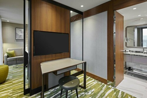 Гостиница Titanic Chaussee Berlin в Берлине