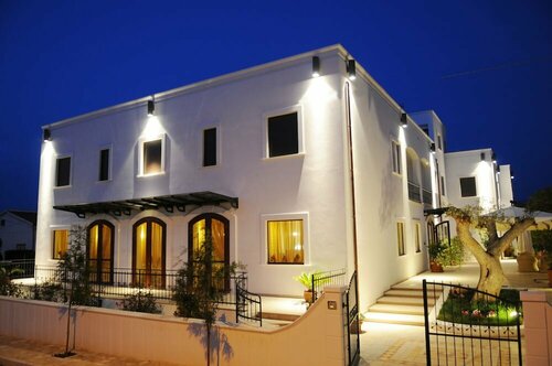 Внешний вид отеля Hotel Victoria в Каровиньо, фото 4