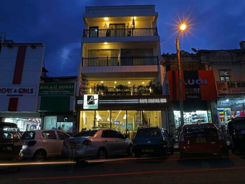 Гостиница Cafe Aroma Inn в Канди