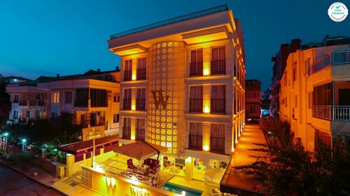 Wise Boutique Hotel & SPA