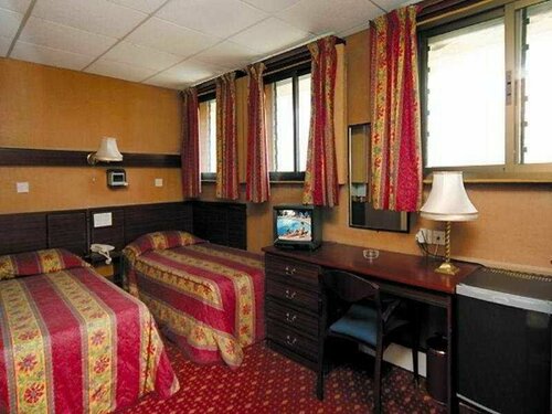 Гостиница Bristol Hotel в Гибралтаре