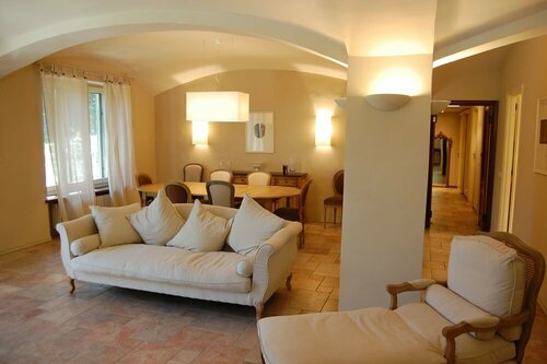 Гостиница Le Serre Suites & Apartments в Монкальери