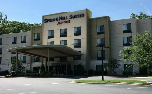Гостиница Springhill Suites by Marriott Winston-Salem Hanes Mall в Уинстон-Сейлеме