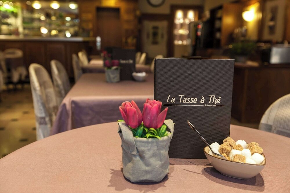 Фото Brit Hotel Bristol Montbéliard