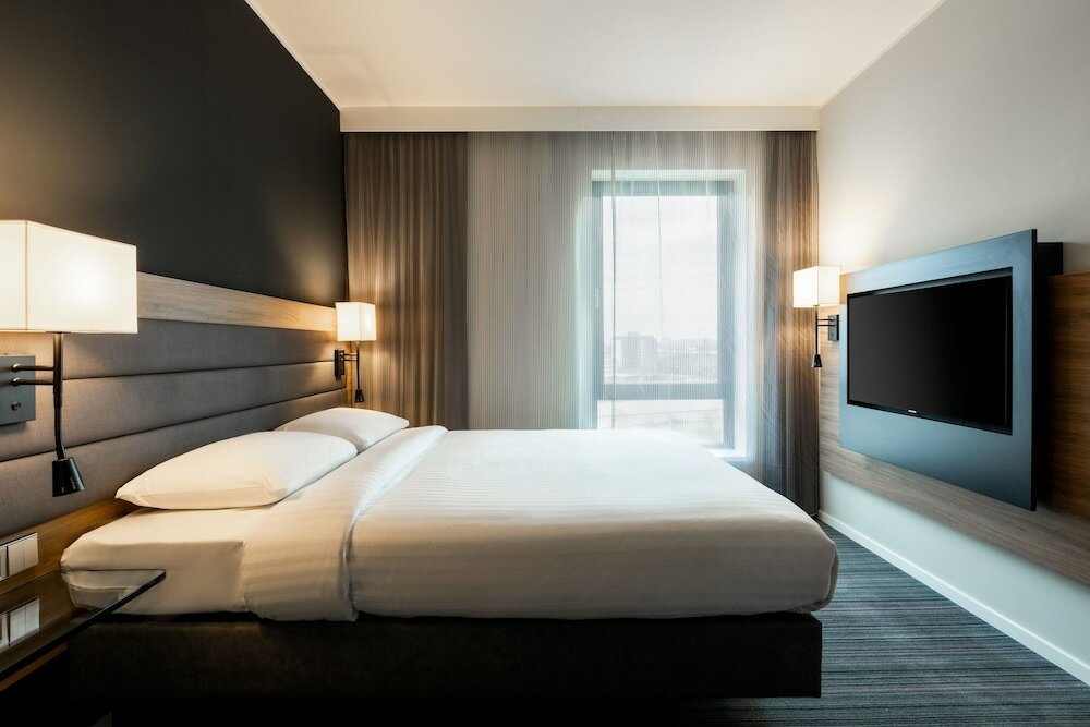Фото Moxy Glasgow Sec