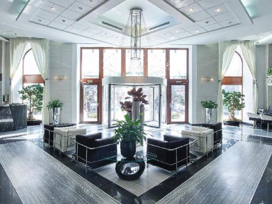 Фото Continental Forum Sibiu