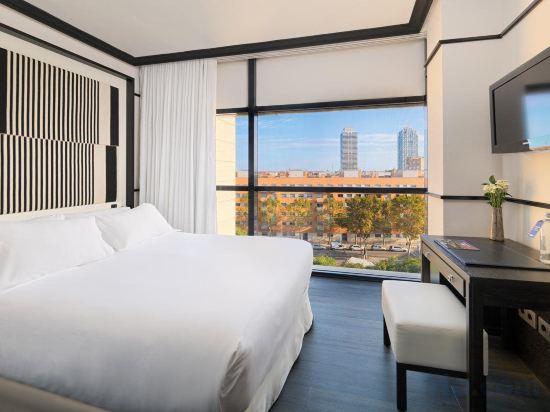 Фото H10 Marina Barcelona