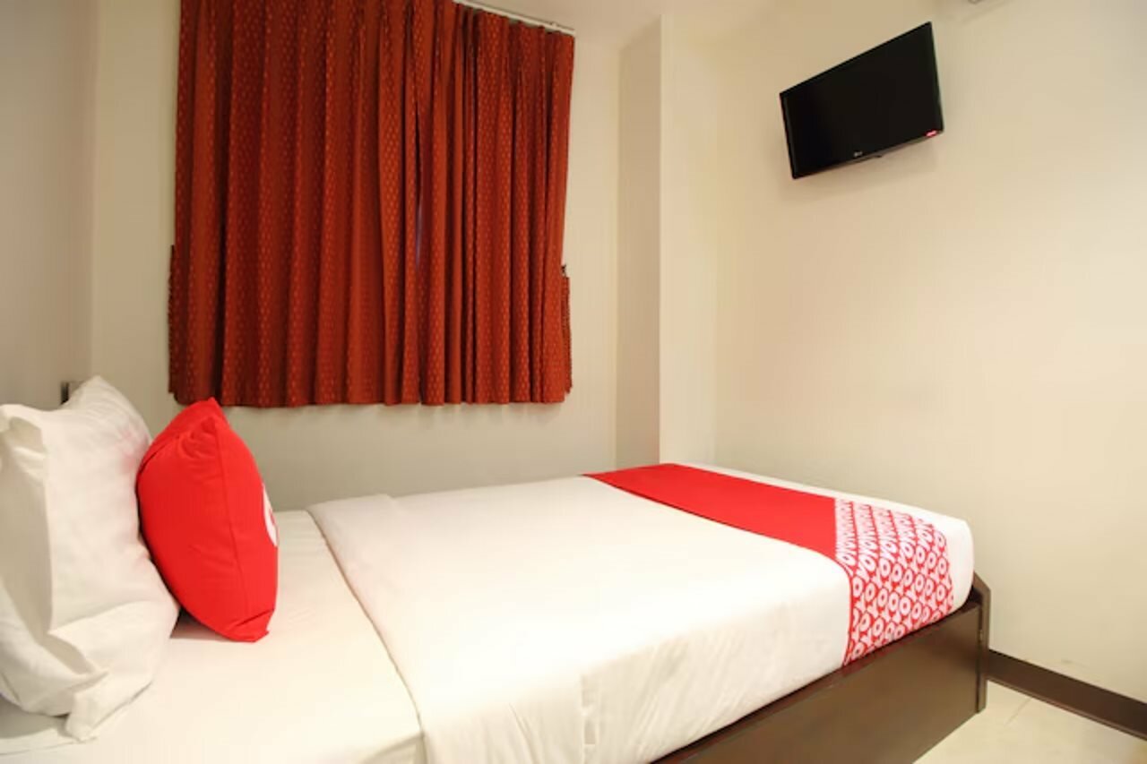 Фото Super OYO 484 Pannee Residence Khaosan SHA Plus