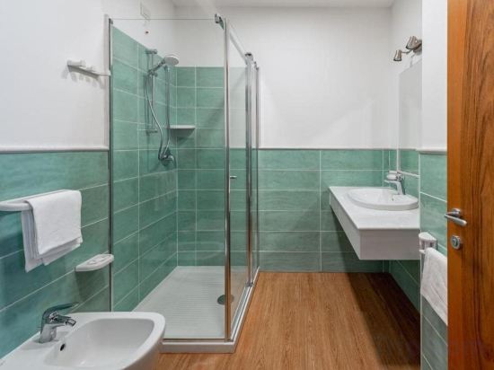 Фото Hotel Palme & Suite