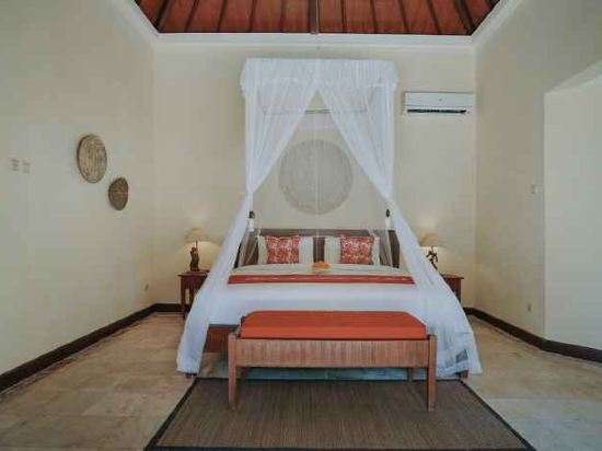 Фото Parigata Villas Resort