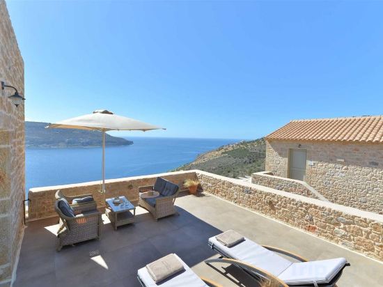 Фото Akrolithi Boutique Hotel