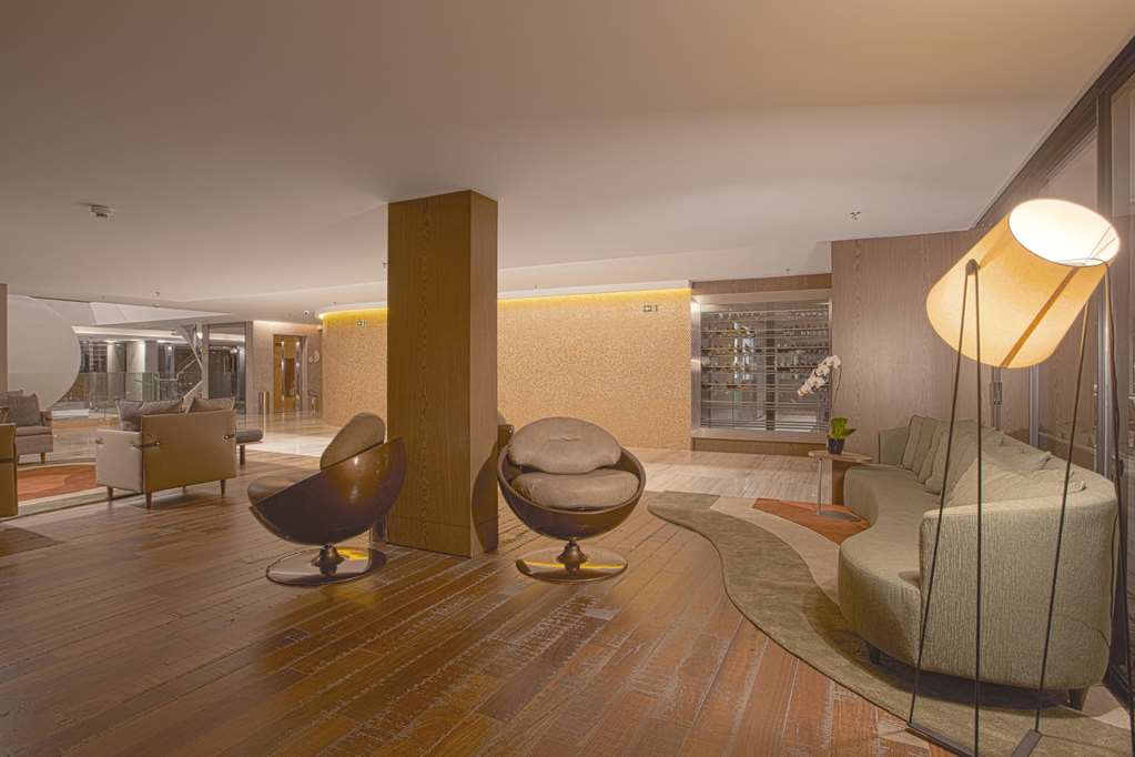 Фото Suryaa Hotel Pinhais, Curio Collection by Hilton