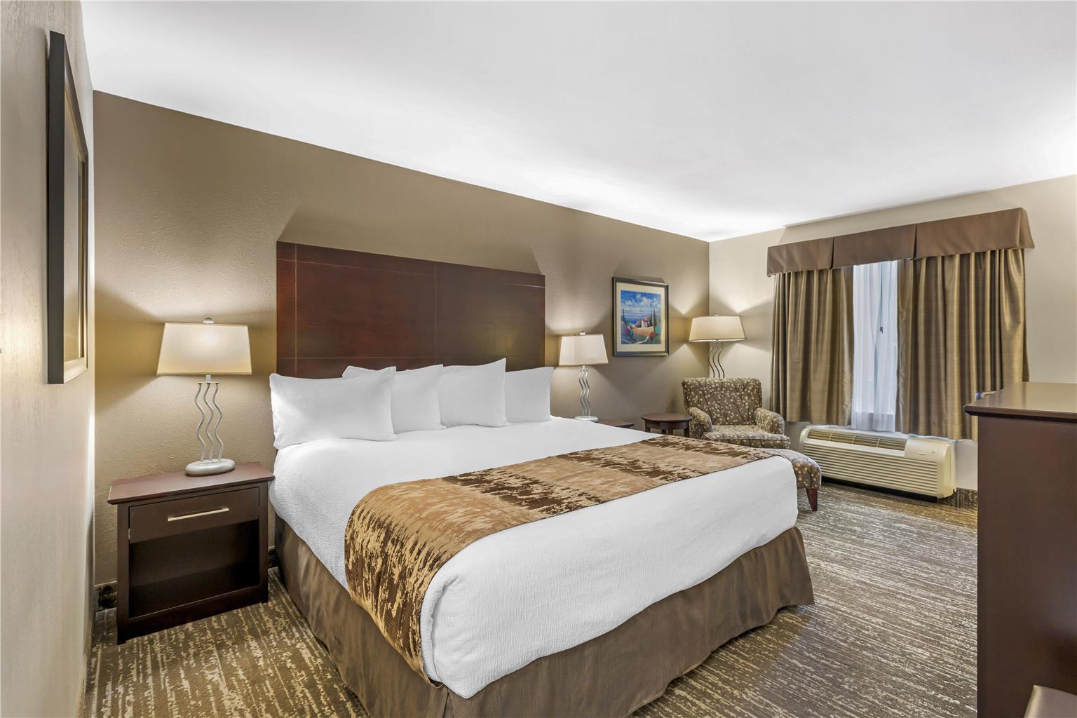 Фото Best Western Plus Pembina Inn & Suites