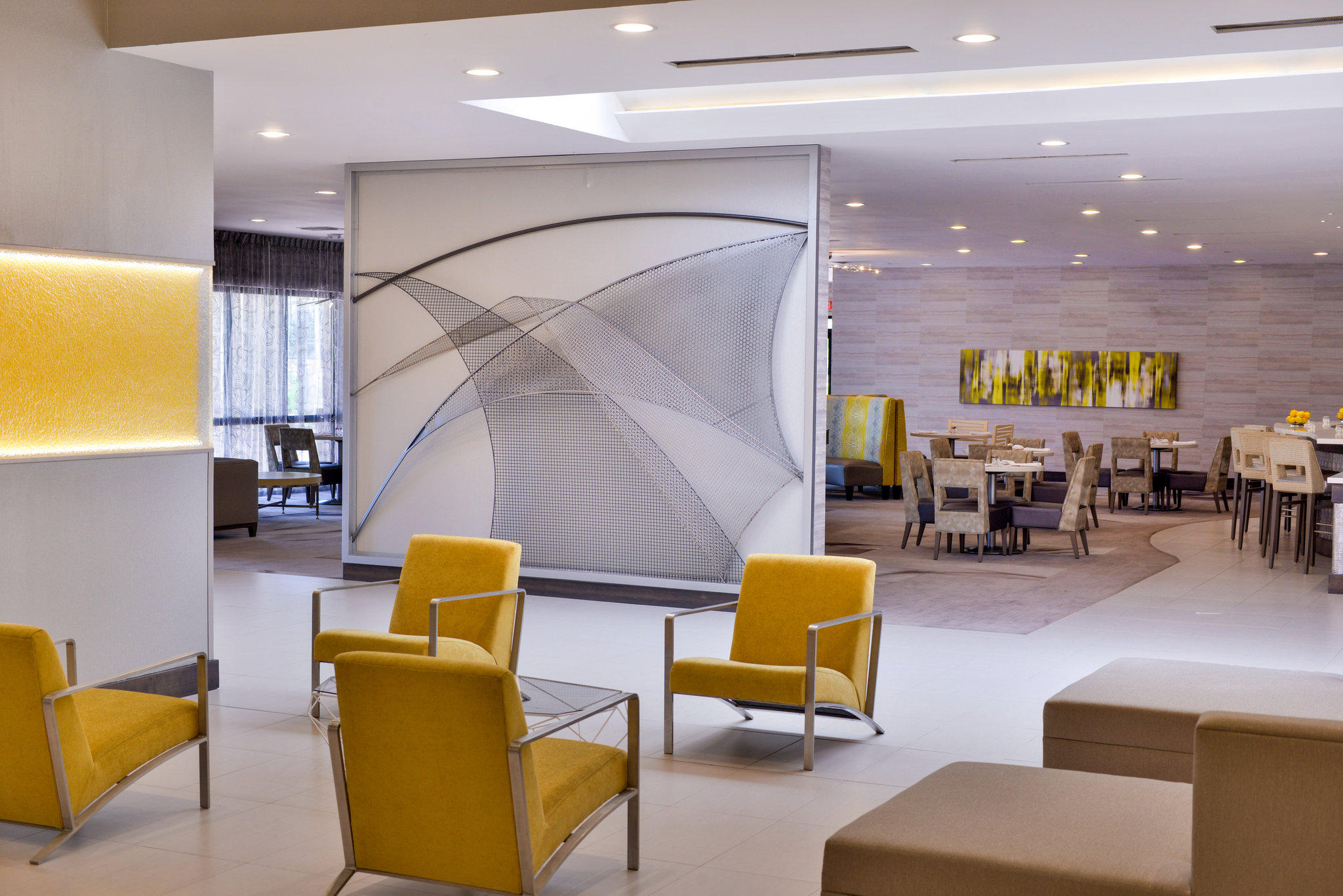 Фото Holiday Inn Richardson, an Ihg Hotel