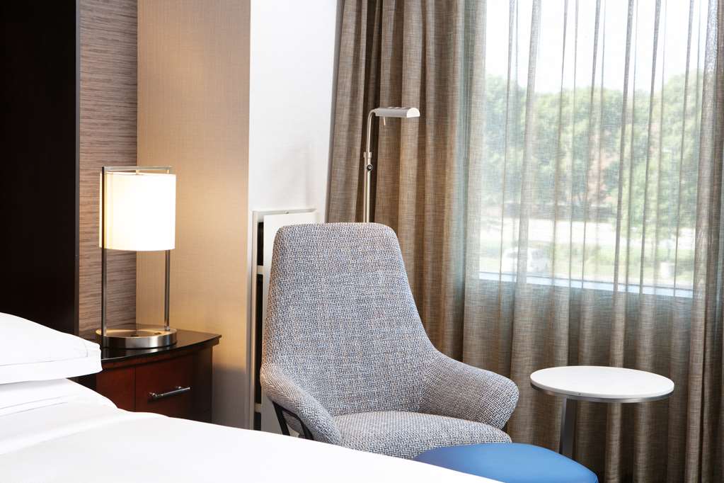 Фото Hilton Minneapolis Bloomington