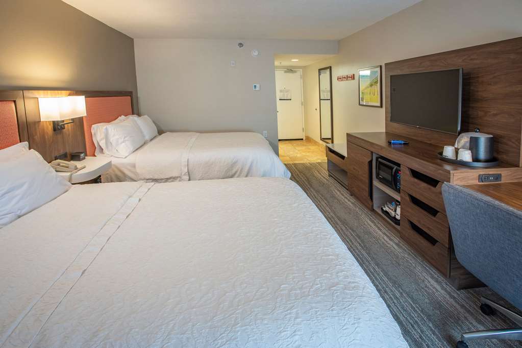 Фото Hampton Inn Pensacola-Airport