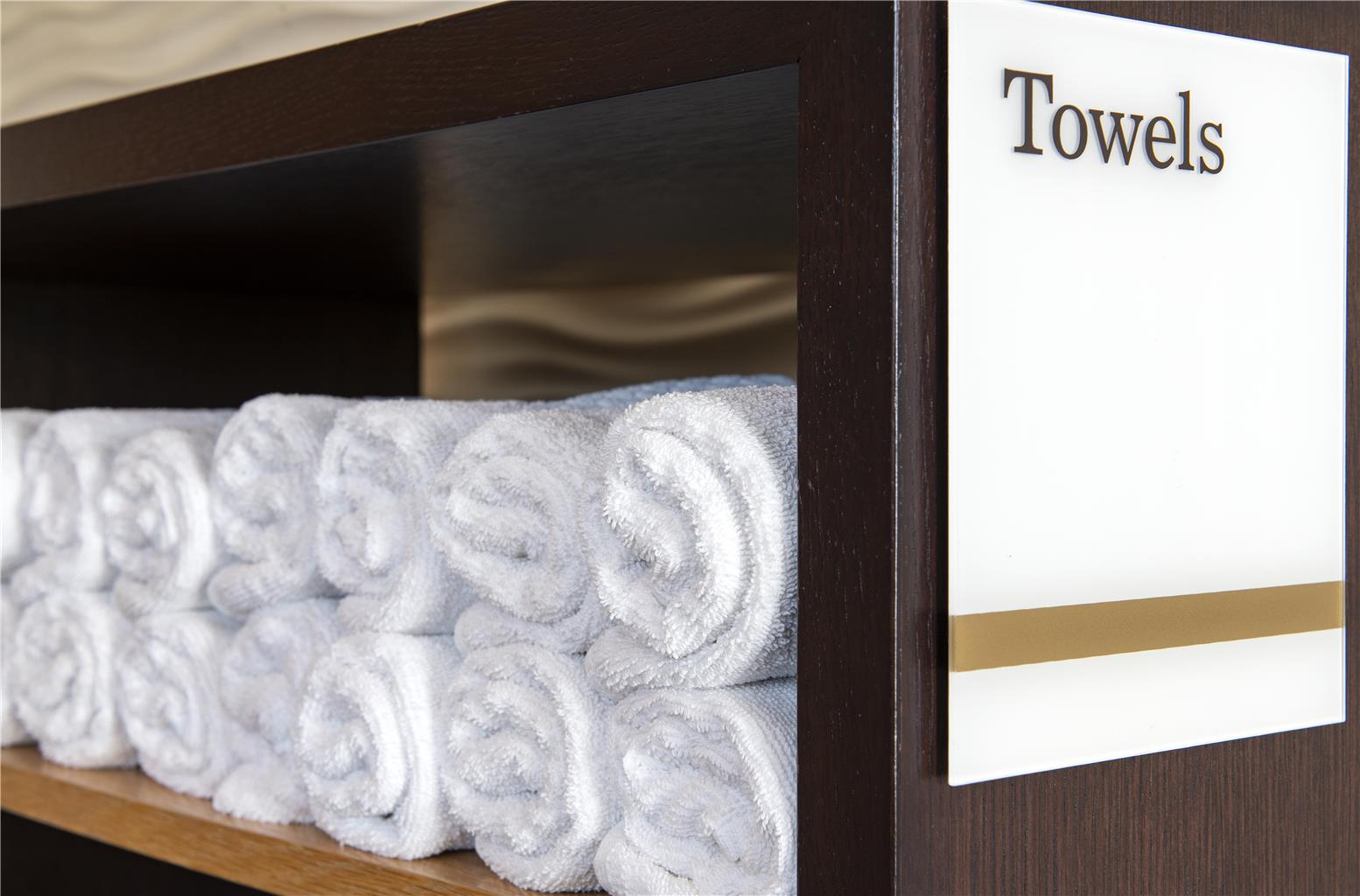 Фото DoubleTree by Hilton Hotel & Conference Centre Regina