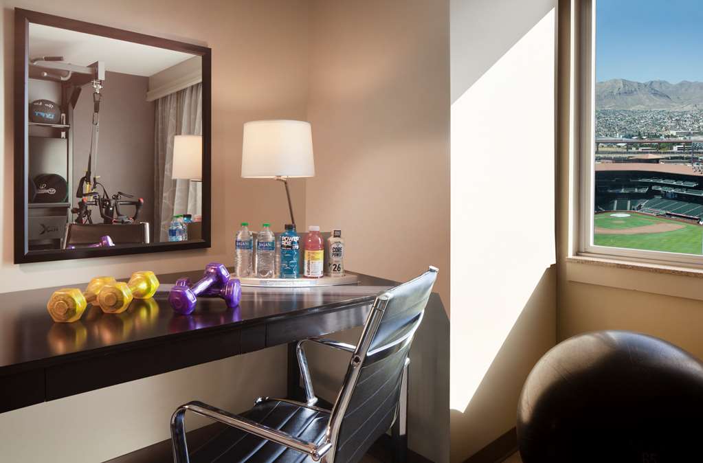 Фото DoubleTree by Hilton El Paso Downtown