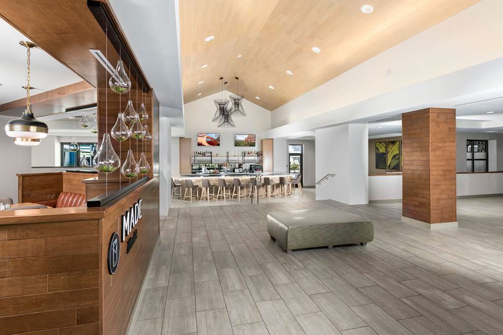 Фото DoubleTree by Hilton Phoenix Chandler