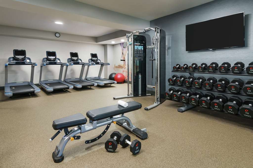Фото DoubleTree by Hilton Orlando Airport