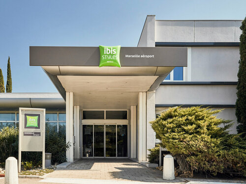 Гостиница ibis Styles Marseille Provence Aéroport в Витроли