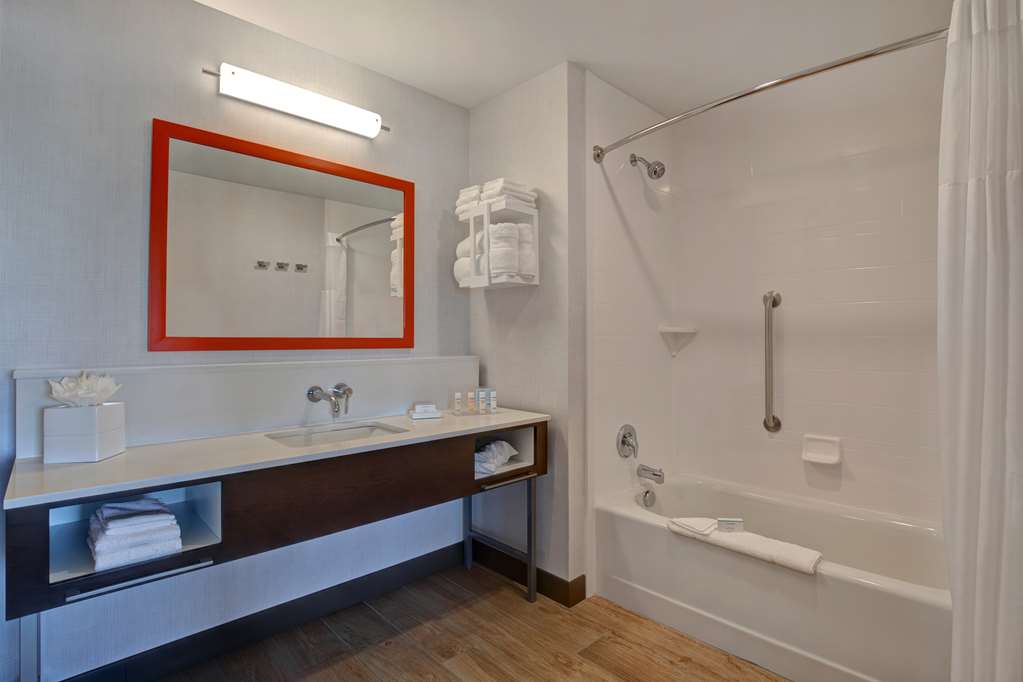 Фото Hampton Inn Santa Fe South