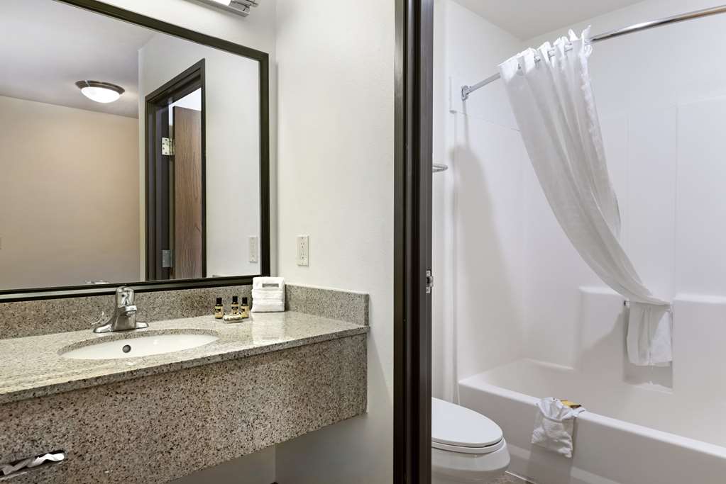 Фото Best Western Plus Eagleridge Inn & Suites