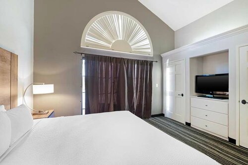 Гостиница Best Western Posada Royale Hotel & Suites в Сими Вэлли