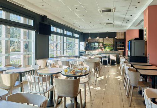 Гостиница B And B Hotel Paris Meudon Velizy в Медоне